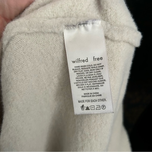 Aritzia Wilfred Merian Hush Knit V-Neck Sweater In Cream S Classic Neutral - Picture 7 of 7